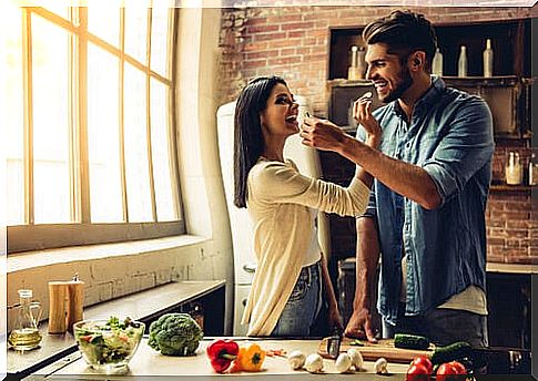 couple feeling hungry 