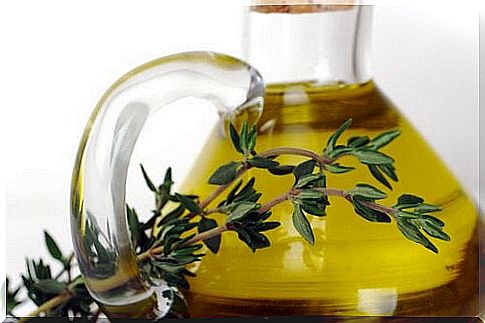 Thyme essential oil