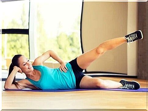 5 exercises to shape and tone your thighs at home