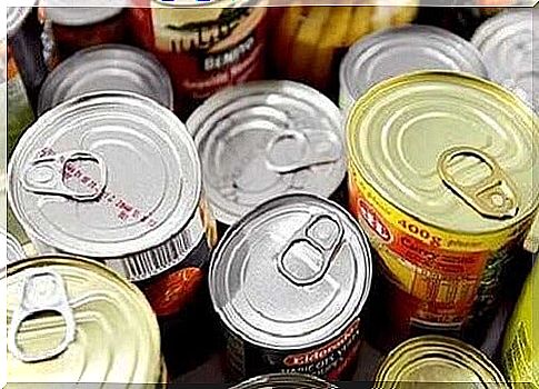 Canned food may increase cancer risk