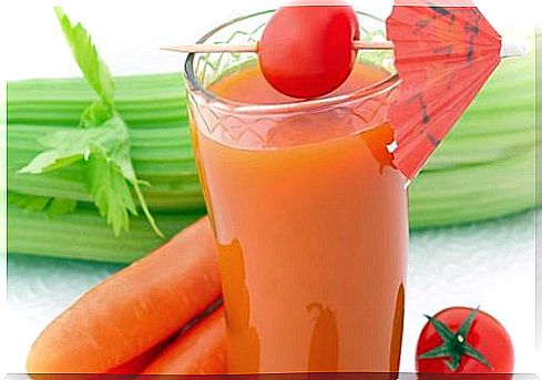 Carrot juice is ideal for hair, skin and nail health