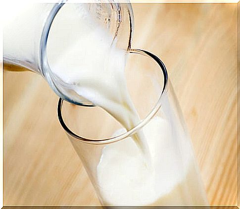 Milk to treat intestinal parasites