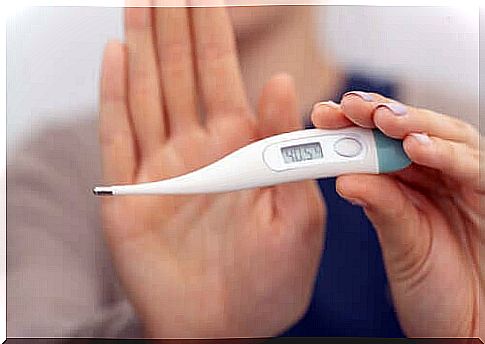 Thermometer for measuring fever