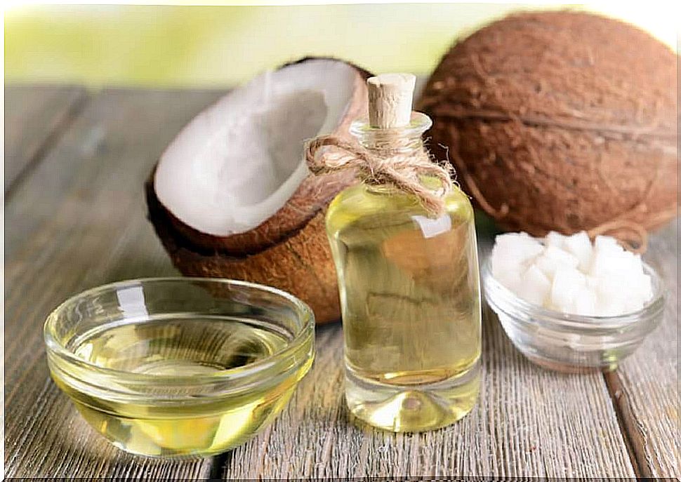 Coconut oil helps to reduce volume