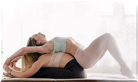 pair yoga